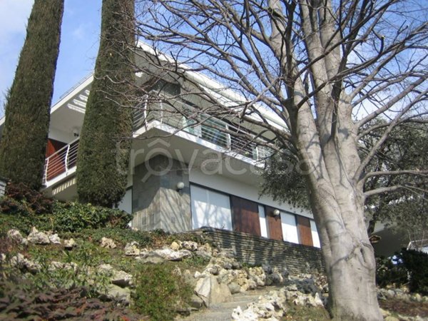 casa indipendente in vendita a Pinerolo