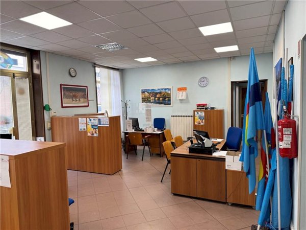 ufficio in vendita a Pinerolo