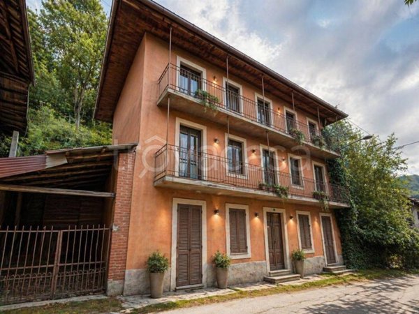 rudere in vendita a Pinerolo in zona Talucco