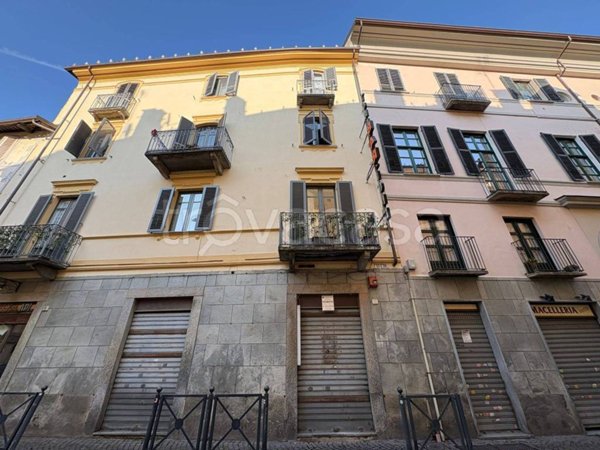 negozio in vendita a Pinerolo