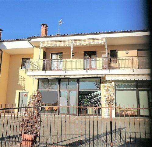 appartamento in vendita a Pinerolo in zona Abbadia Alpina