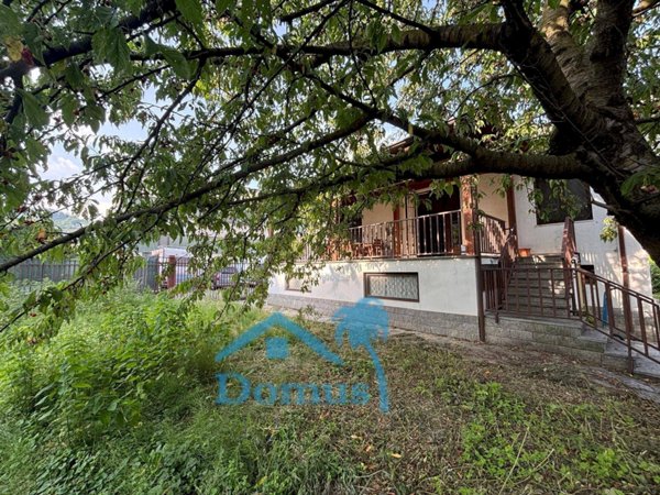 casa indipendente in vendita a Pinerolo in zona Colletto