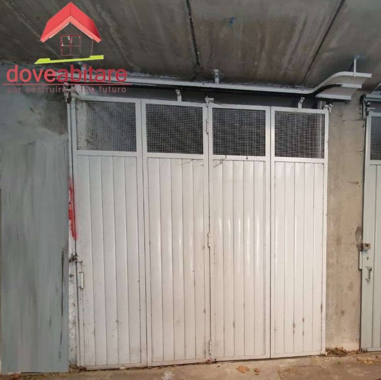 locale di sgombero in vendita a Pinerolo