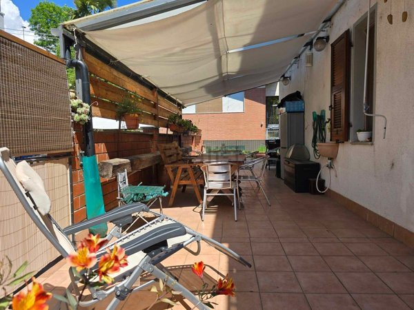 casa indipendente in vendita a Pinerolo