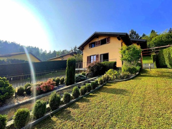 casa indipendente in vendita a Pinerolo