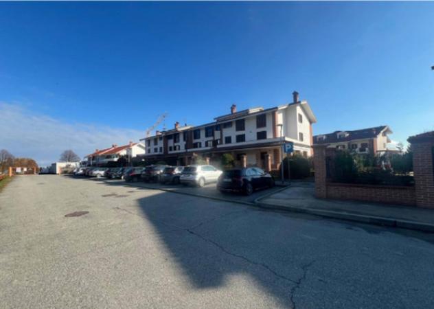 terreno edificabile in vendita a Pinerolo