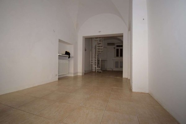 negozio in vendita a Pinerolo