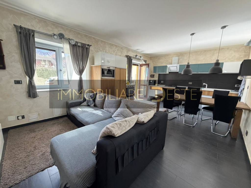 appartamento in vendita a Pinerolo in zona Riva