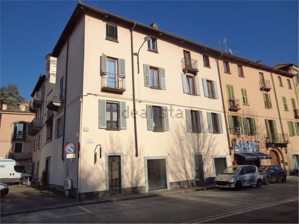 ufficio in vendita a Pinerolo in zona Abbadia Alpina