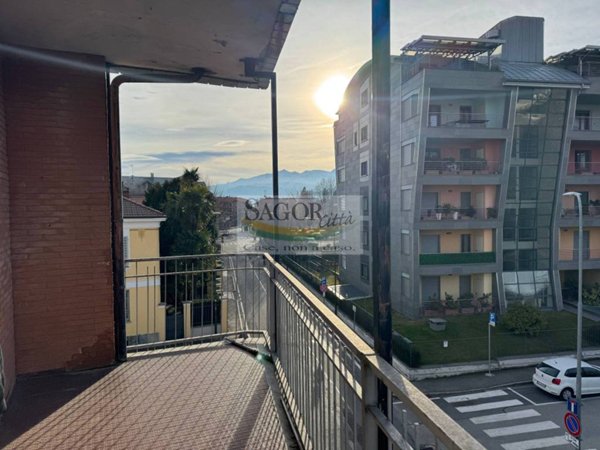 casa indipendente in vendita a Pinerolo