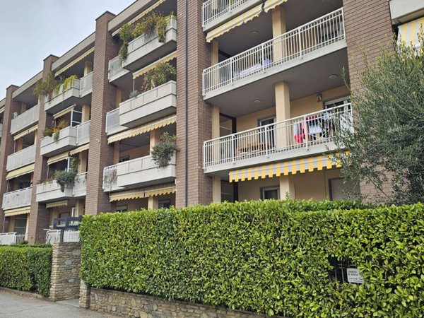 appartamento in vendita a Pinerolo in zona Abbadia Alpina