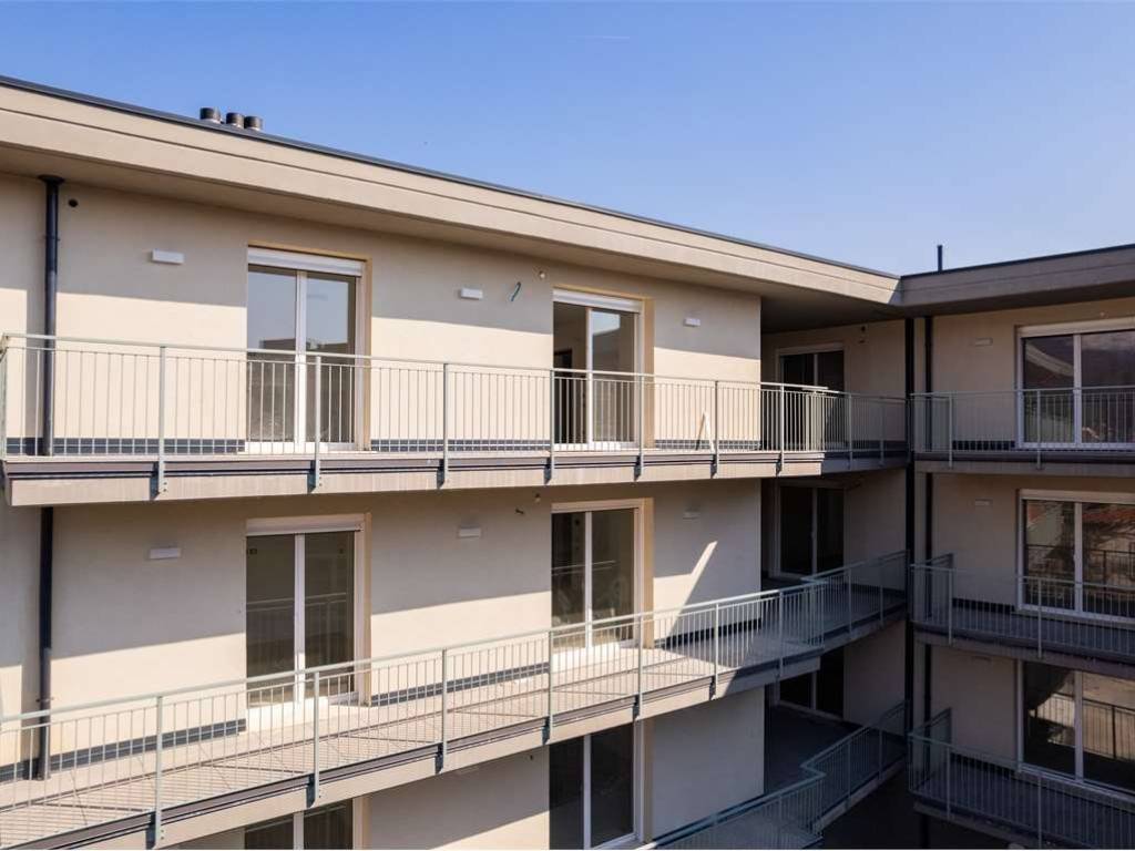 appartamento in vendita a Pinerolo in zona Abbadia Alpina