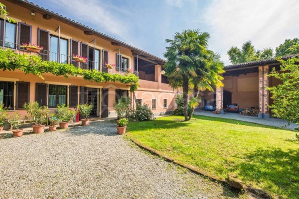 casa indipendente in vendita a Pinerolo