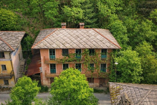 rudere in vendita a Pinerolo
