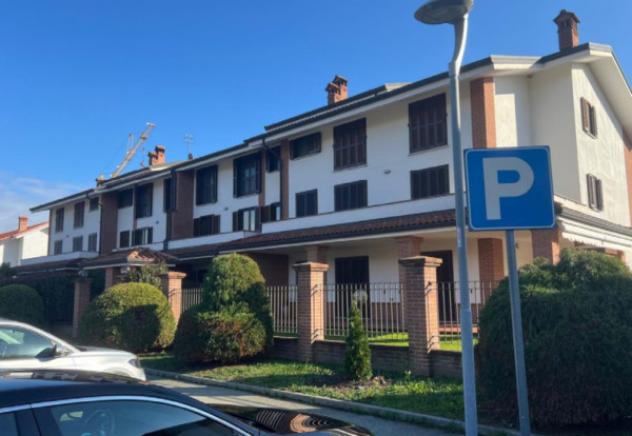 negozio in vendita a Pinerolo