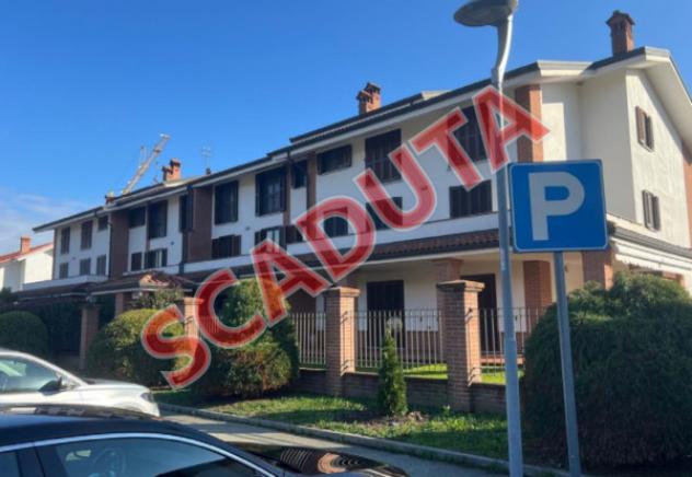 negozio in vendita a Pinerolo