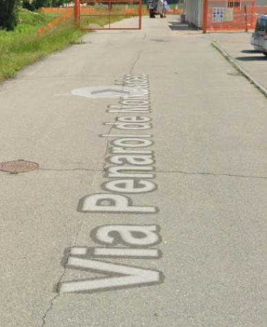 negozio in vendita a Pinerolo