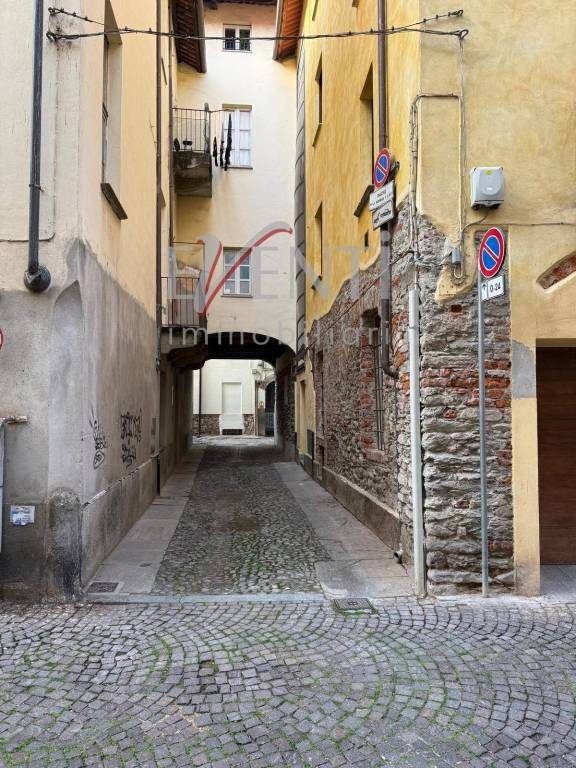 casa indipendente in vendita a Pinerolo