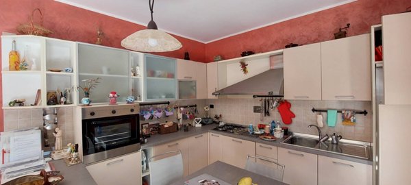 appartamento in vendita a Pinerolo in zona Abbadia Alpina