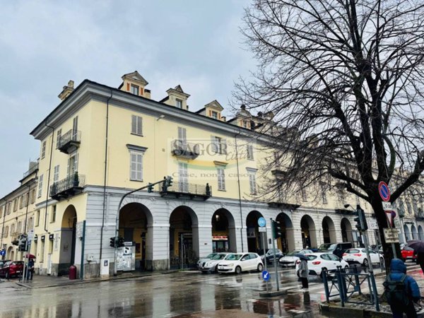 appartamento in vendita a Pinerolo in zona Avaro/Tron