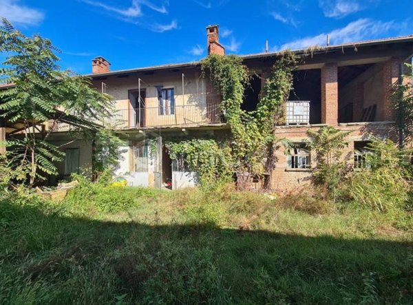 terreno edificabile in vendita a Pinerolo