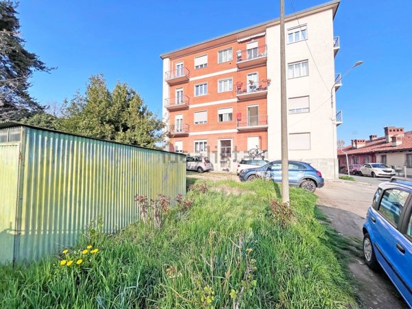 appartamento in vendita a Pinerolo in zona Riva