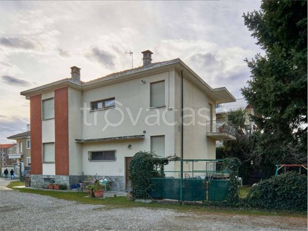 casa indipendente in vendita a Pinerolo