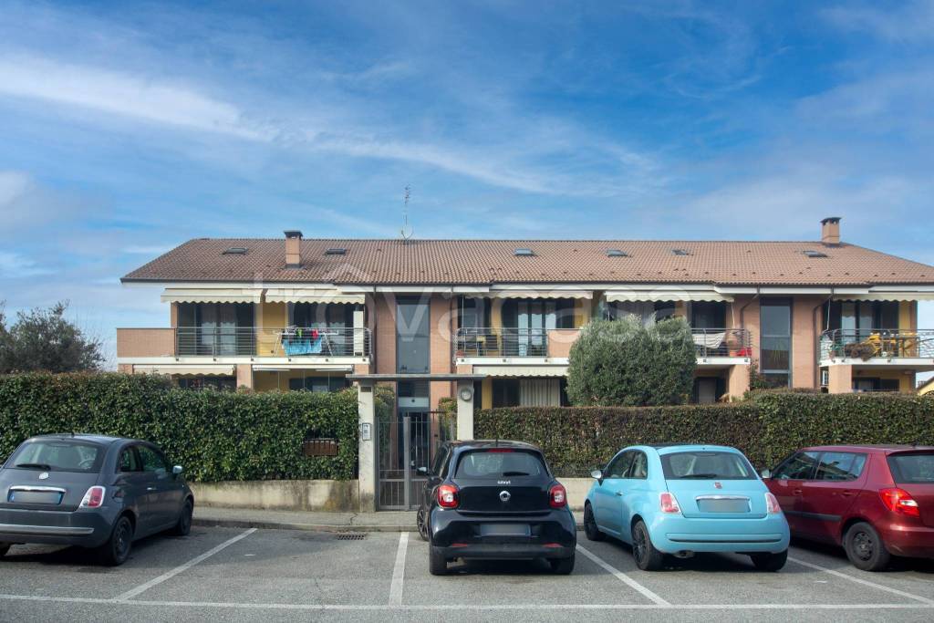 appartamento in vendita a Pinerolo in zona Riva