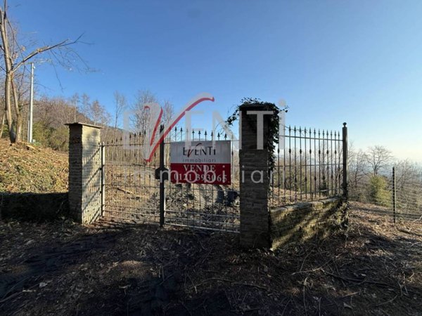terreno agricolo in vendita a Pinerolo