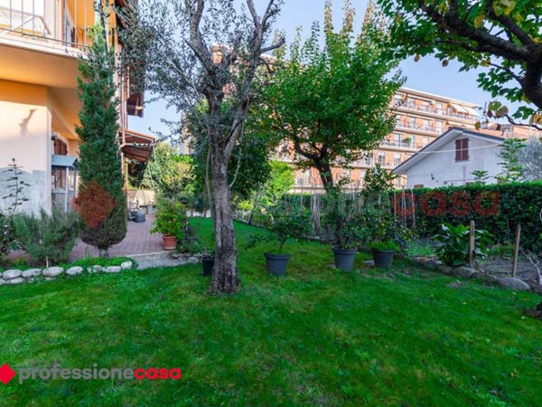 casa indipendente in vendita a Pinerolo