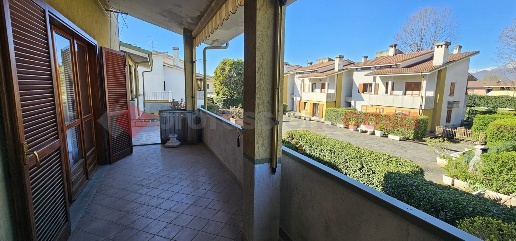 appartamento in vendita a Pinerolo in zona Riva