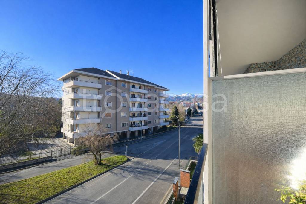 appartamento in vendita a Pinerolo