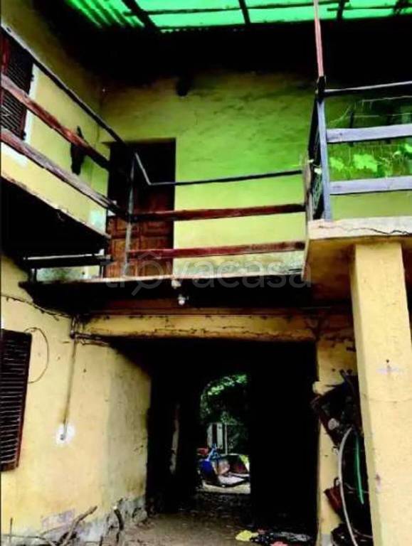 casa indipendente in vendita a Pinerolo in zona Abbadia Alpina