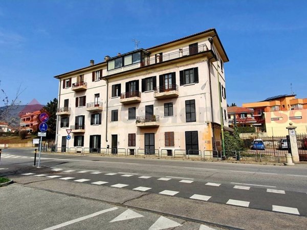 appartamento in vendita a Pinerolo in zona Abbadia Alpina