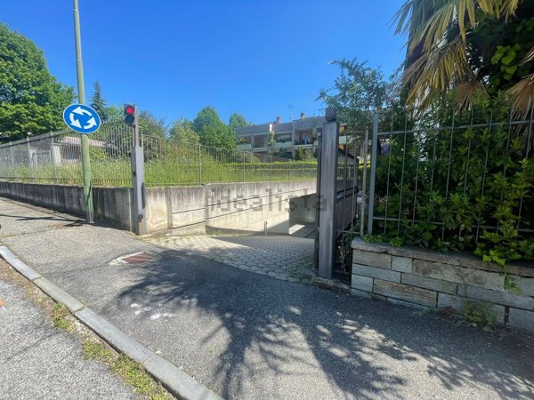 locale di sgombero in vendita a Pinerolo