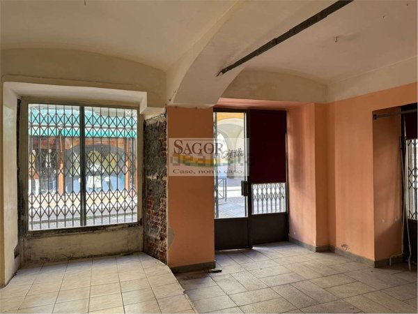 ufficio in vendita a Pinerolo