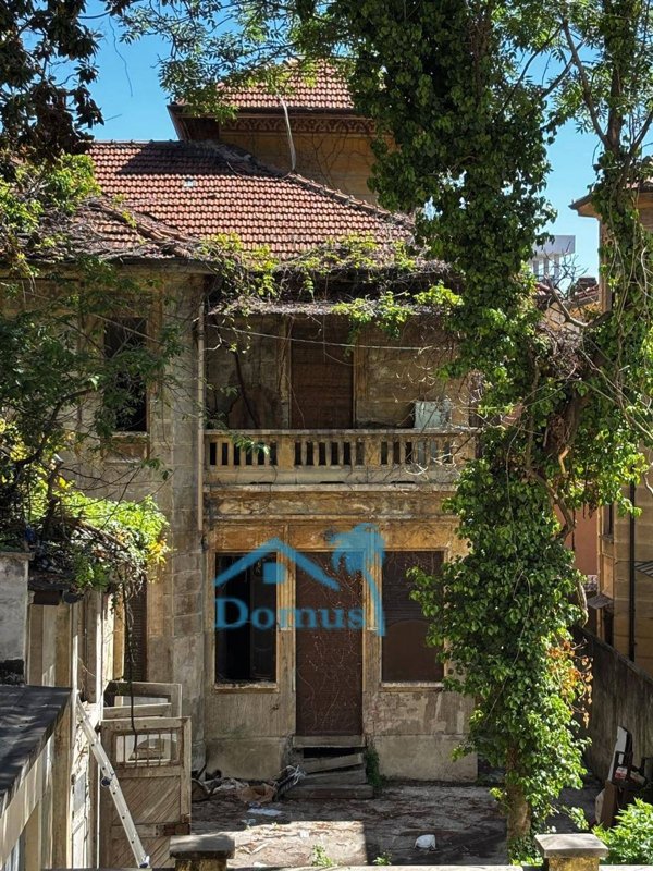 casa indipendente in vendita a Pinerolo