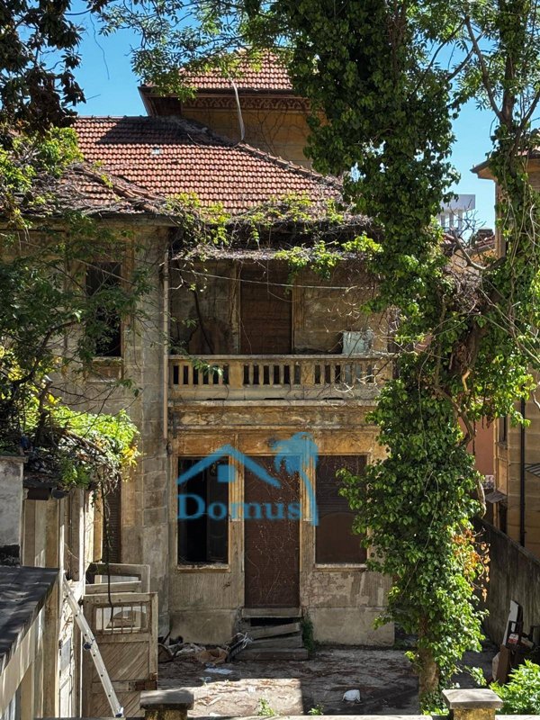 casa indipendente in vendita a Pinerolo