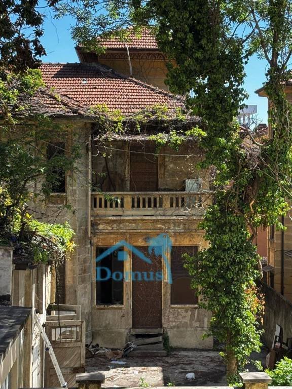 casa indipendente in vendita a Pinerolo