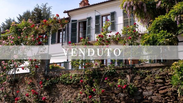 casa indipendente in vendita a Pinerolo in zona Riauna