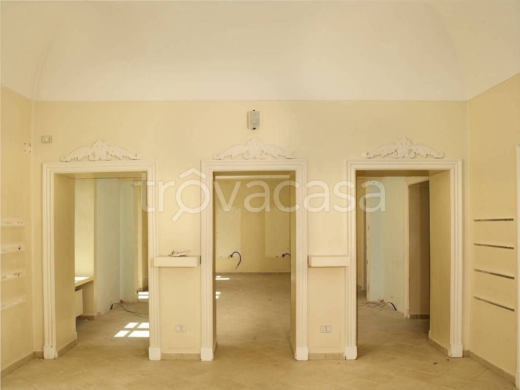 ufficio in vendita a Pinerolo