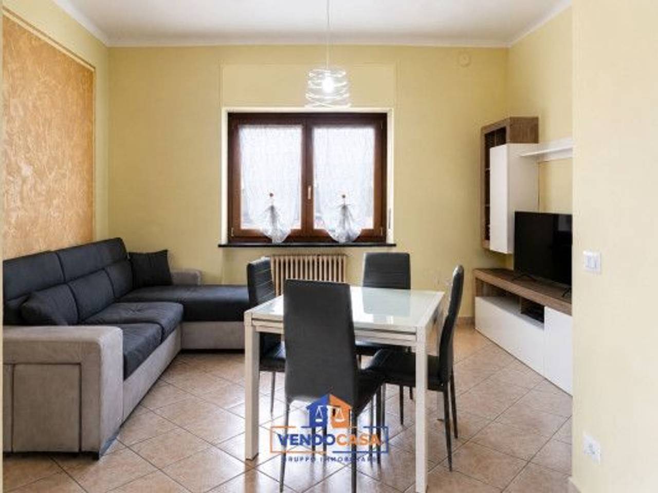 appartamento in vendita a Pinerolo in zona Baudenasca