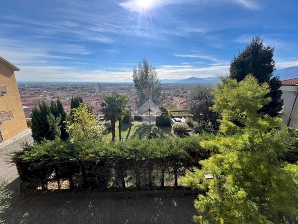 appartamento in vendita a Pinerolo