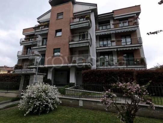 appartamento in vendita a Pinerolo in zona Avaro/Tron