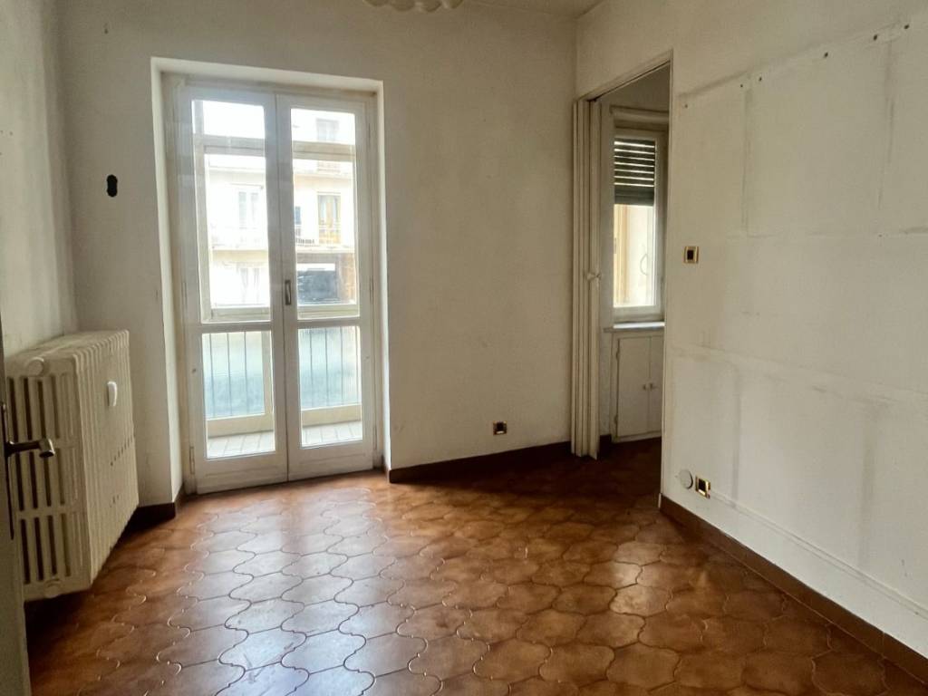appartamento in vendita a Pinerolo in zona Avaro/Tron