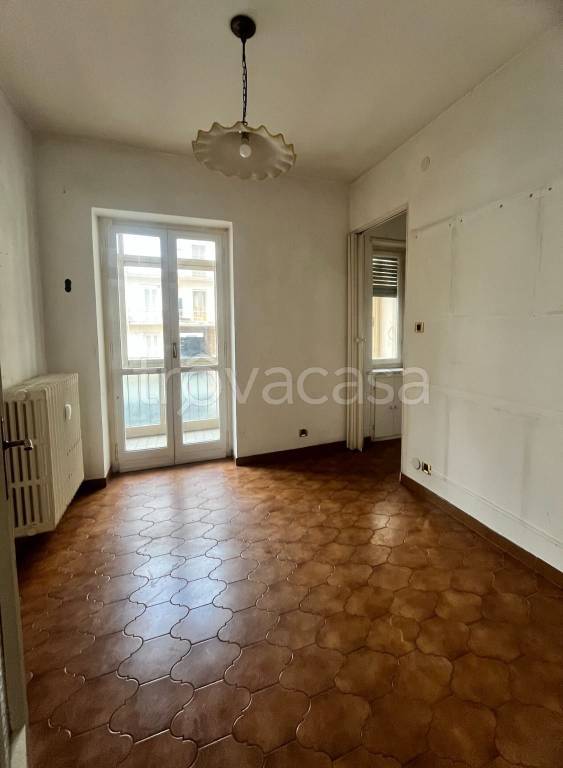 appartamento in vendita a Pinerolo in zona Avaro/Tron