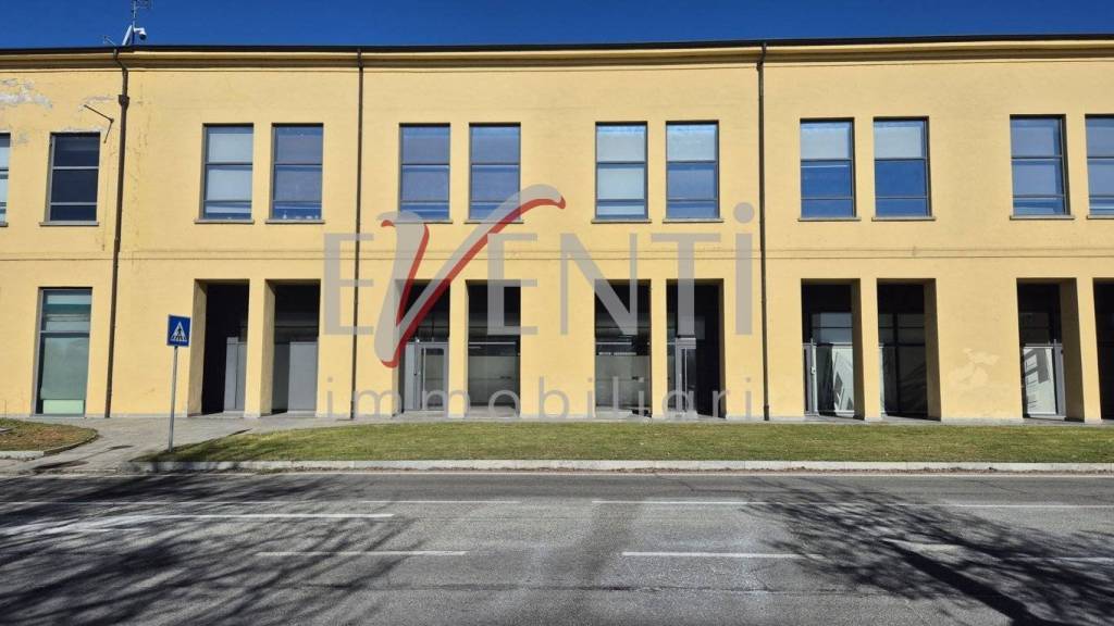 appartamento in vendita a Pinerolo in zona Cascina Gili