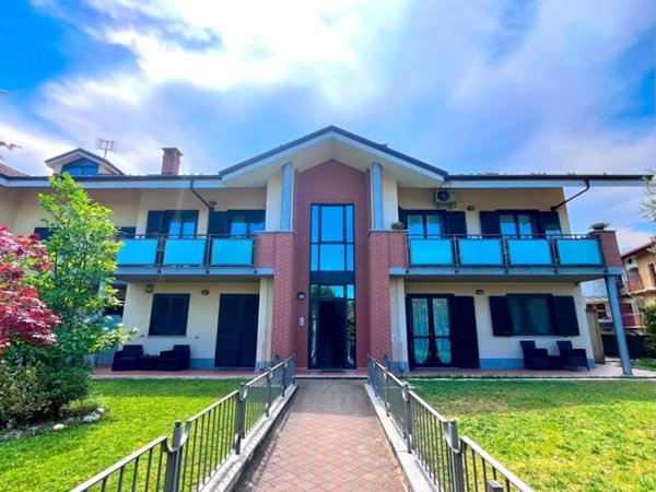 appartamento in vendita a Pinerolo in zona Cascina Gili