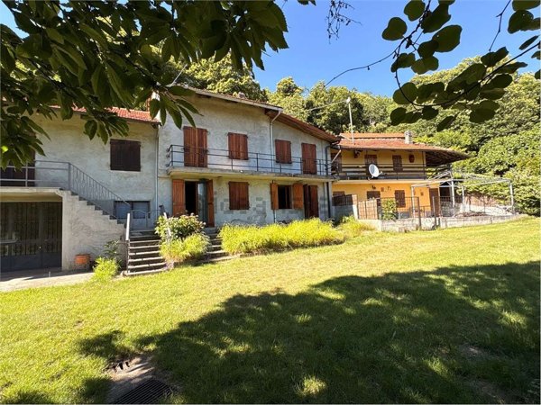 casa indipendente in vendita a Pinerolo in zona Talucco