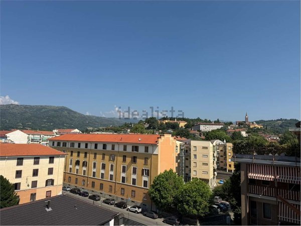 appartamento in vendita a Pinerolo in zona Avaro/Tron